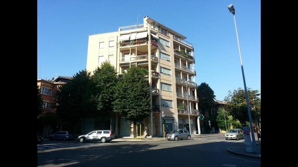 Ai Giardini Rooms -Vicino Ospedale Borgo Trento E Centro Storico فيرونا المظهر الخارجي الصورة